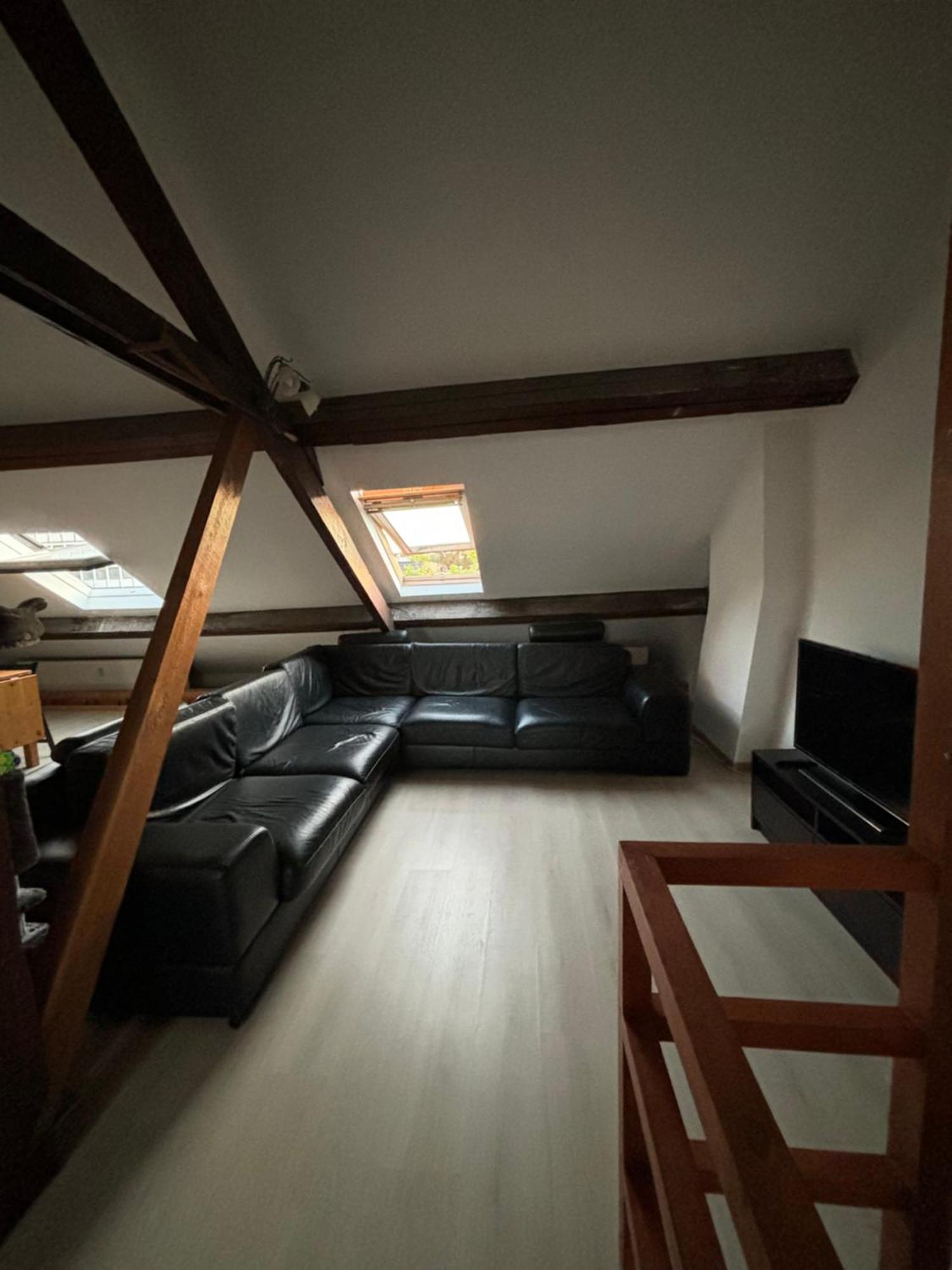 Chambre Prive A Louise